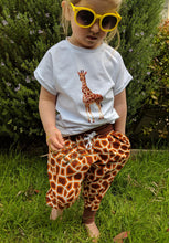 Giraffe - White Panel
